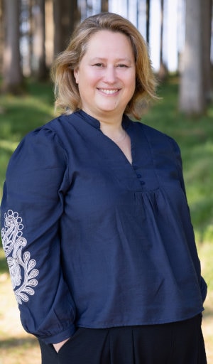 Therapeuting ITA & Pädagogin M.A. – Stephanie Diehl Praxis für systemische Beratung und Begleitung – Stephanie Diehl – Praxis für systemische Beratung und Begleitung | ©2026 Photodesign Nela Dorner, https://www.nela-dorner.de